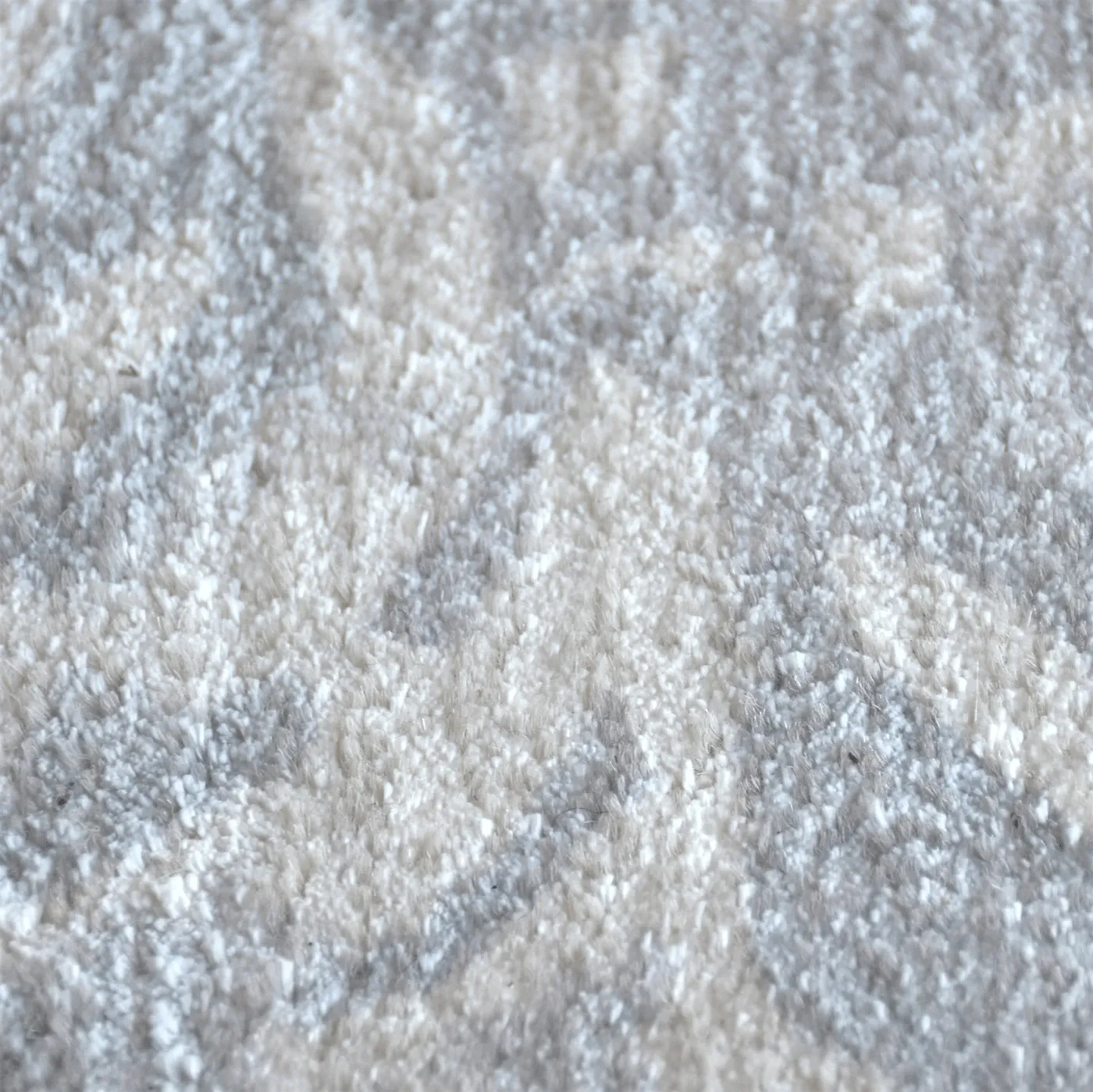 Azusa Viscose Wool Rug