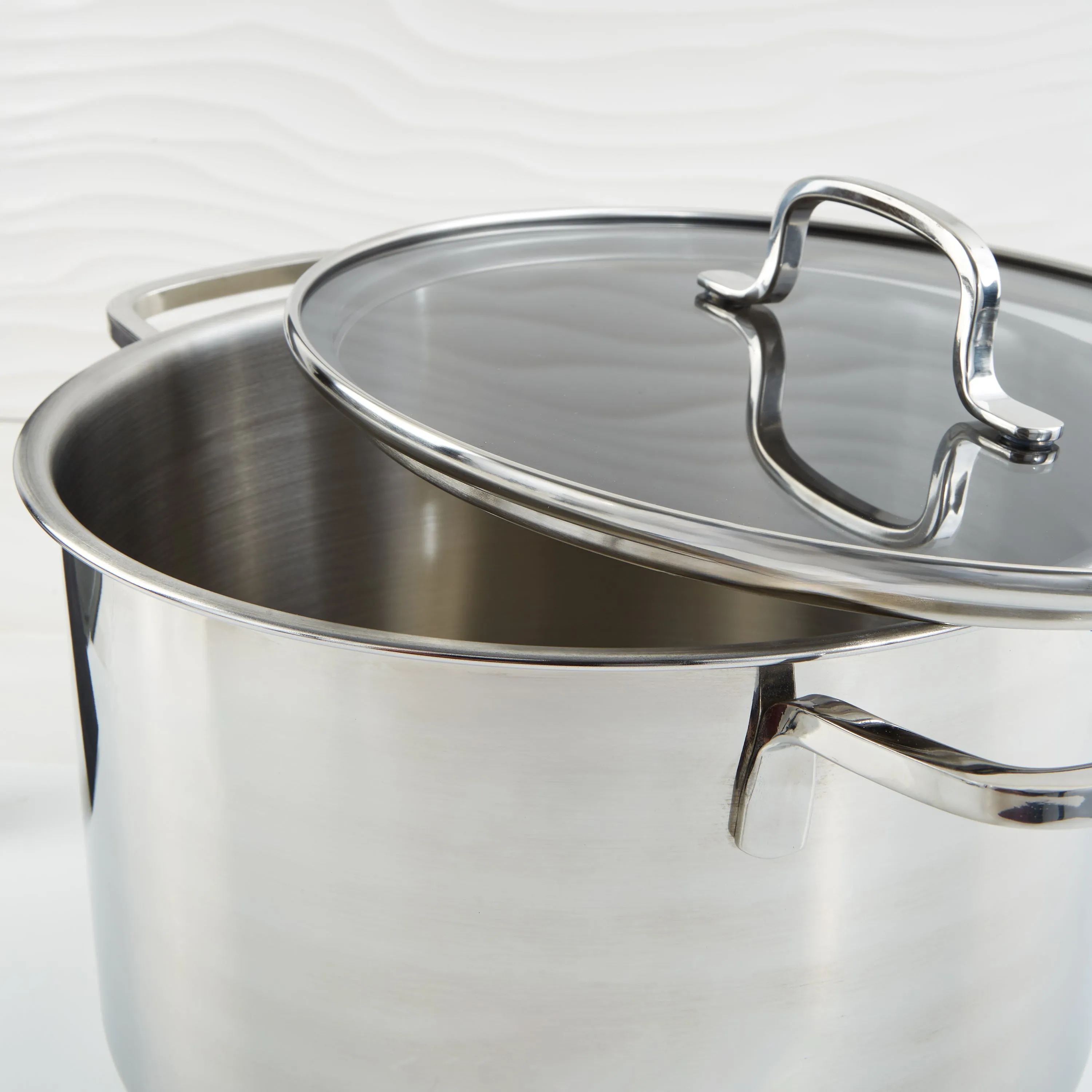 BergHOFF DiNA Helix Recycled 18/10 Stainless Steel 8" Stockpot 3.2qt., Glass Lid