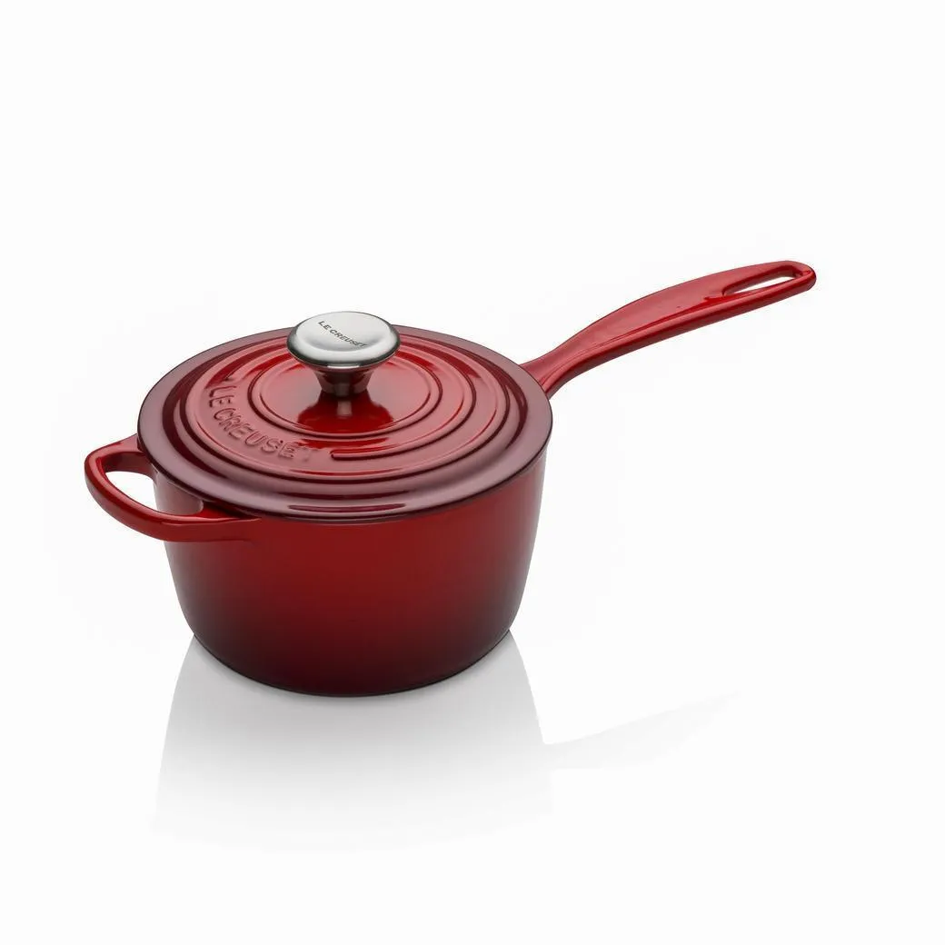 Le Creuset 1.75 Qt. Signature Saucepan