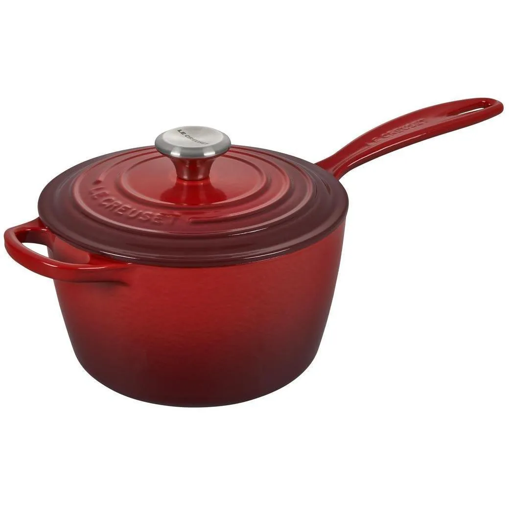 Le Creuset 2.25 Qt. Signature Saucepan