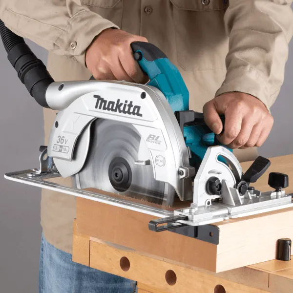 Makita DHS901Z 36V Cordless Magnesium Circular Saw 9-1/4" (LXT-series) [Bare]