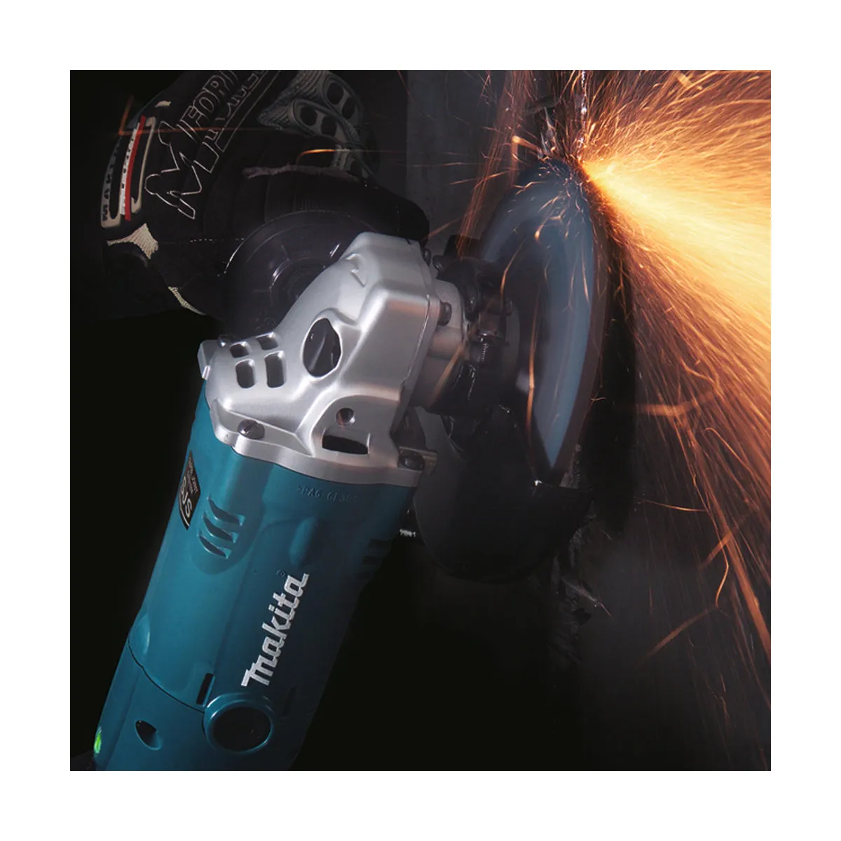 Makita GA5021/2 125mm Corded Angle Grinder 240V Heavy-Duty Grinder for Precision Cutting & Grinding