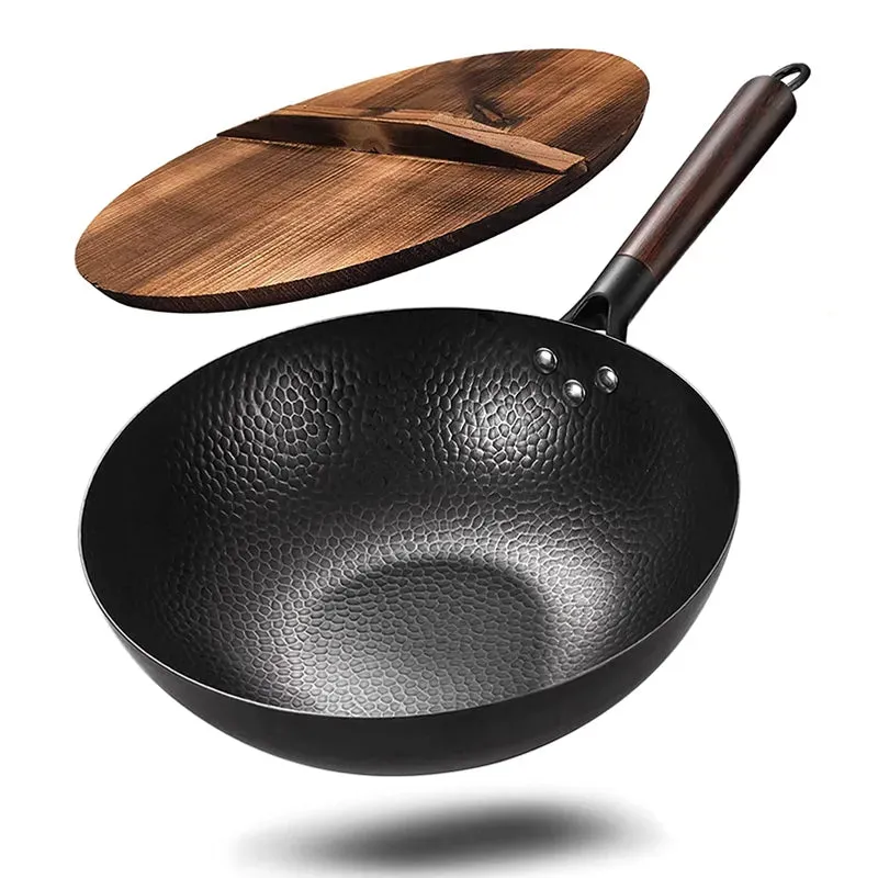 Non-Stick Wok With Wooden Lid