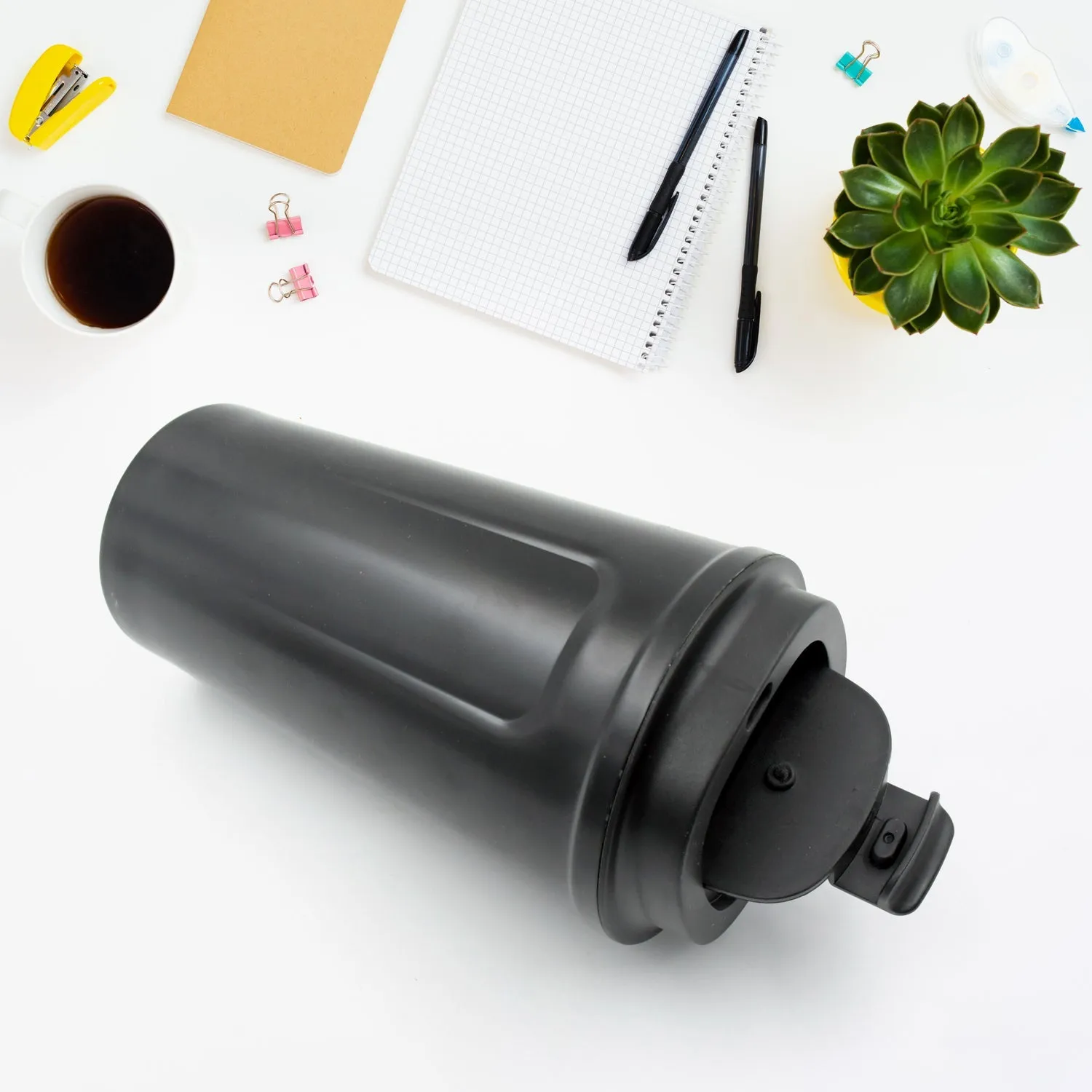 Stainless Steel & Plastic Travel Mug: Vacuum Insulated, Leak Proof Lid (1 Pc)